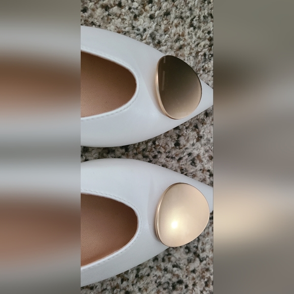 White pointed mules Gold‎ coin Midnight Velvet 7.5 - Picture 4 of 10